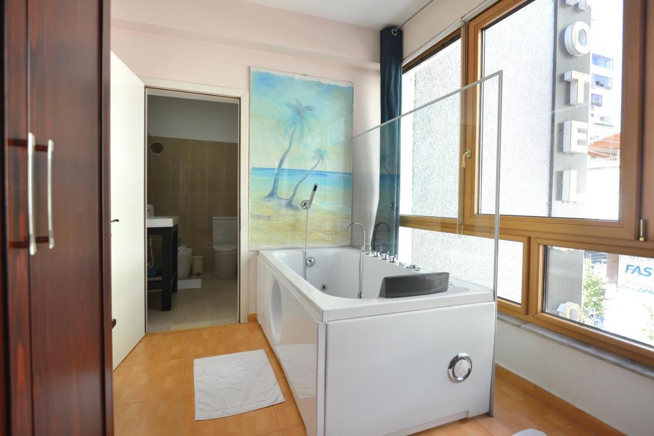 Hotel De Paris Tirana Kültér fotó