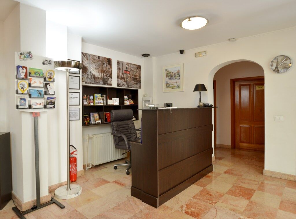 Hotel De Paris Tirana Kültér fotó